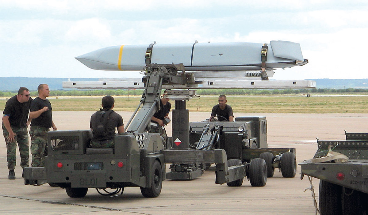 Des AGM-158B/B-2 Pour La JASDF - Magazine Raids